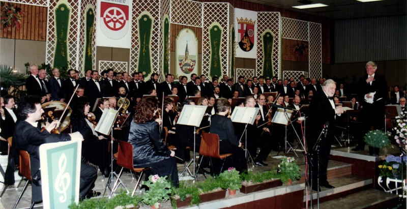 Konzert mit Staatsorchester Rheinische Philharmonie am 7. April 1990 in der Rhein-Nahe-Halle [Karl Ridderbusch]